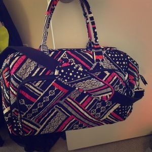 ♥️ Vera Bradley Weekender